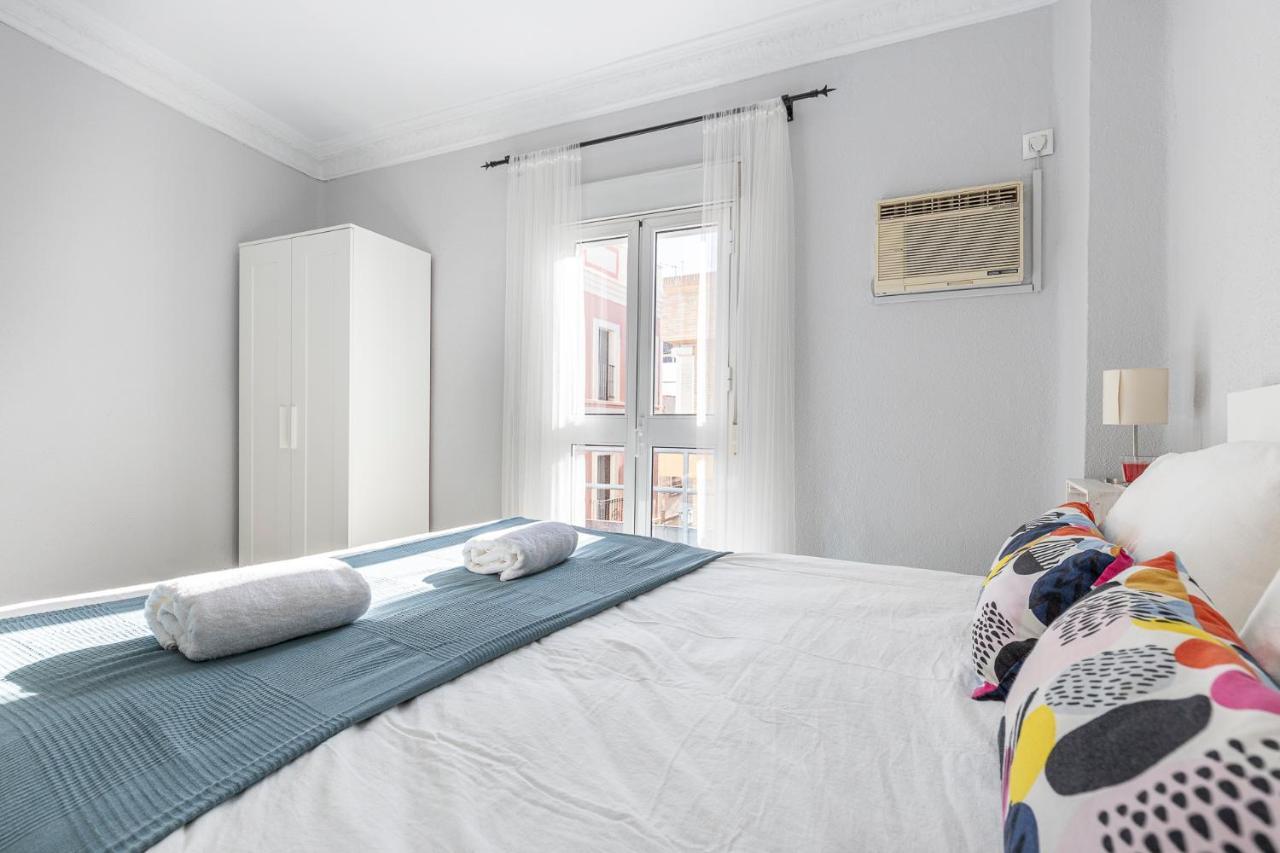 Pureza Dreams De Sevilla Oasis En Triana Bagian luar foto